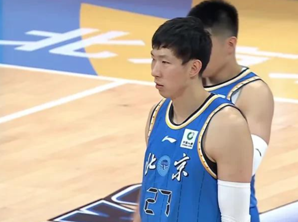 OB电竞-北京首钢106-92险胜南京,球员表现评分 2人满分 3人优秀 2人及格